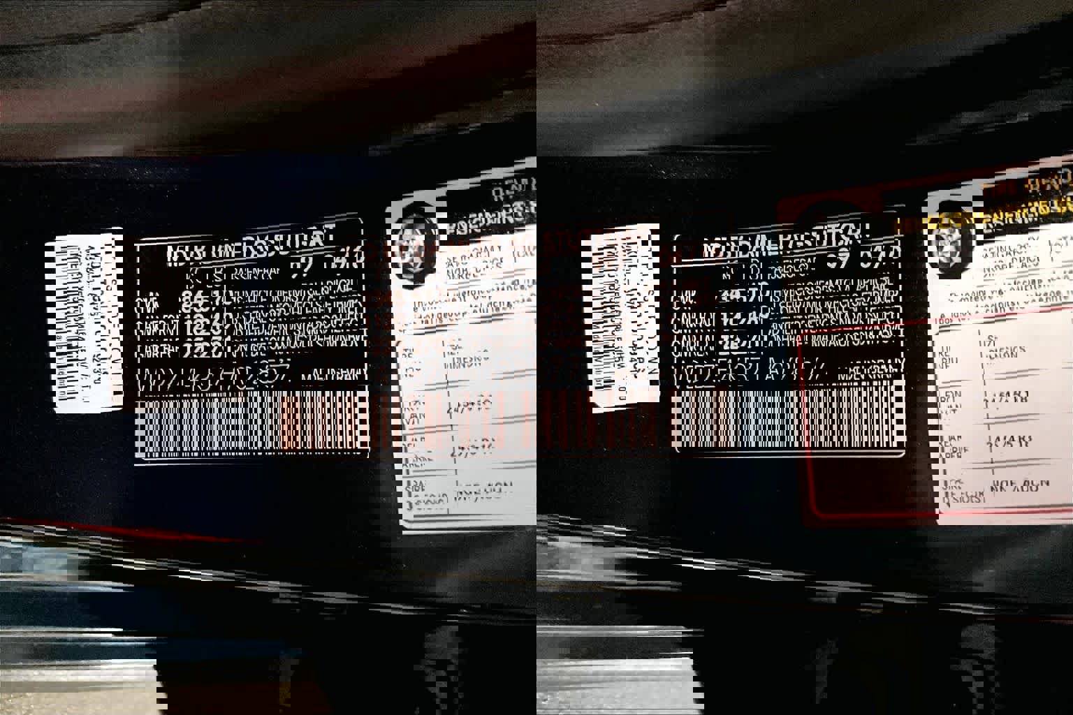 Used 2017 Mercedes-Benz E 300 4MATIC image 36