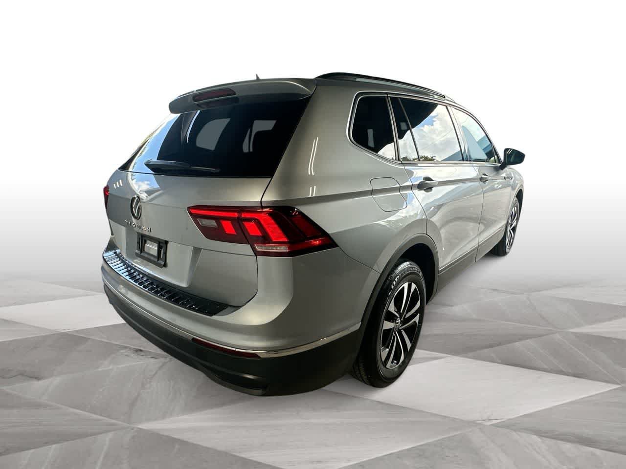 Used 2023 Volkswagen Tiguan S w/ Driver Assistance Package FWD image 8