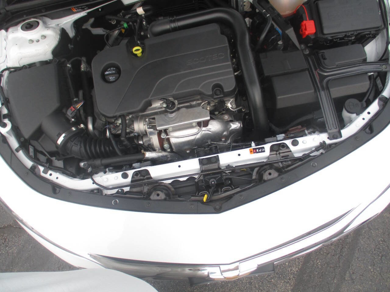 Used 2024 Chevrolet Malibu LT image 16