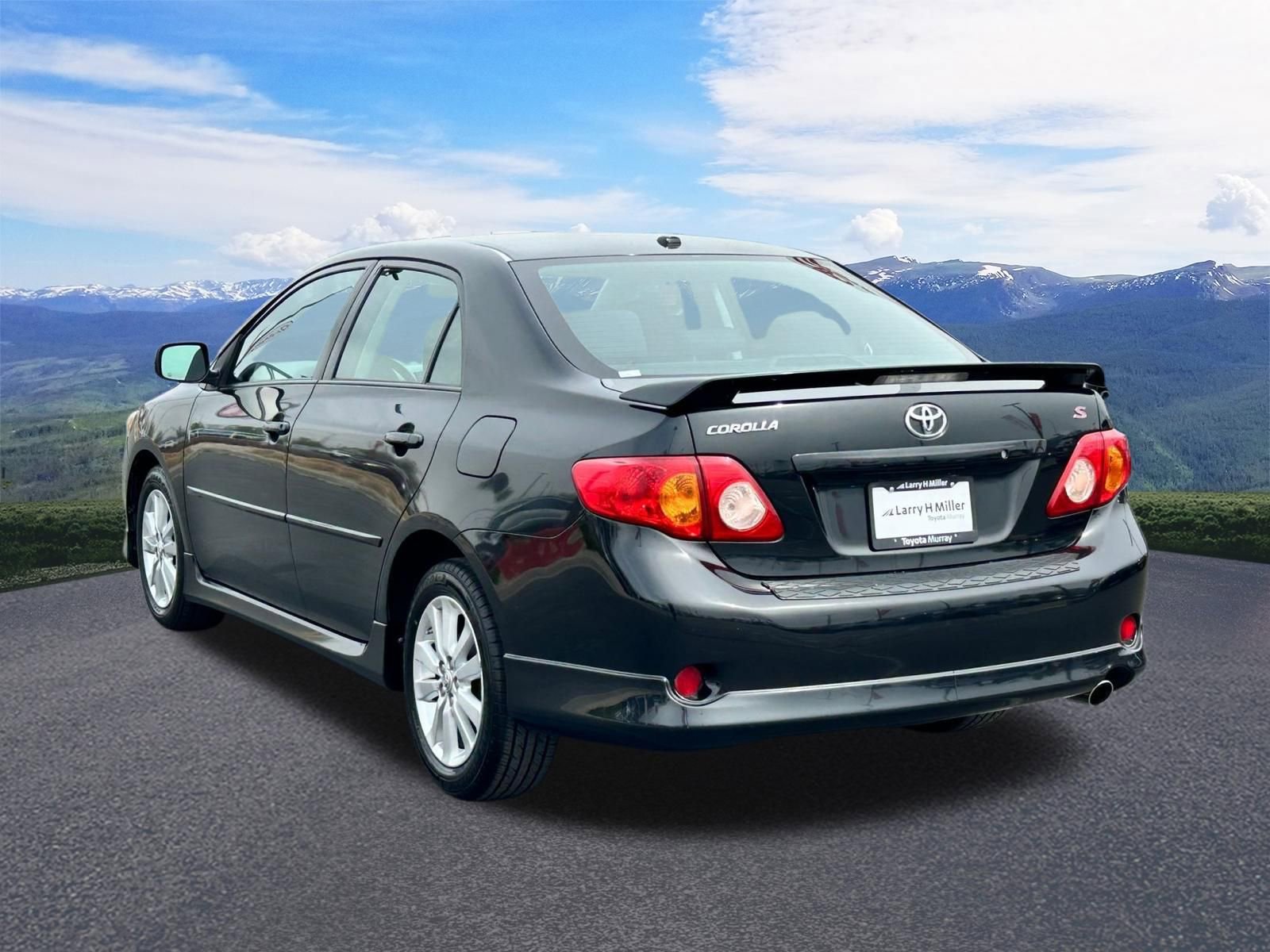 Used 2010 Toyota Corolla S image 3