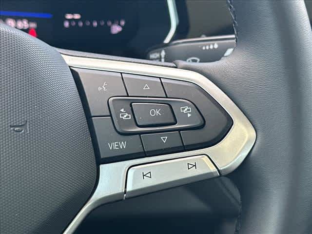 Used 2024 Volkswagen Jetta SE FWD image 22