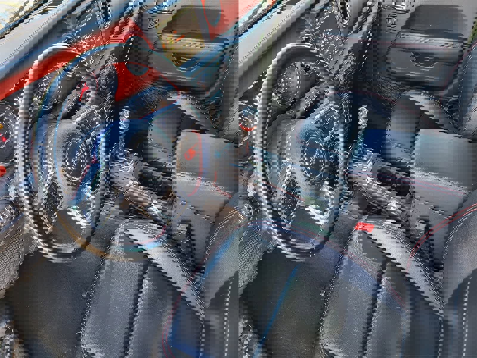 Used 2021 Jeep Wrangler Unlimited Rubicon image 12