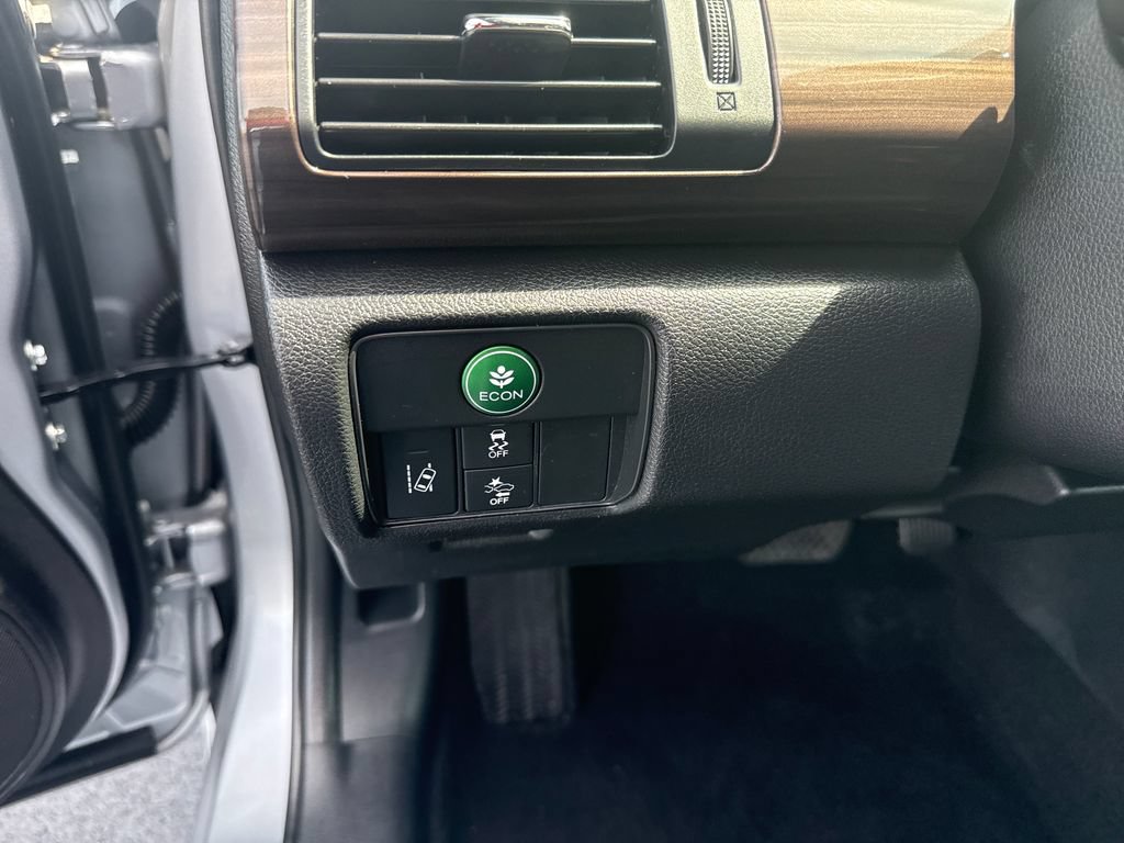 Used 2016 Honda Accord EX-L image 16