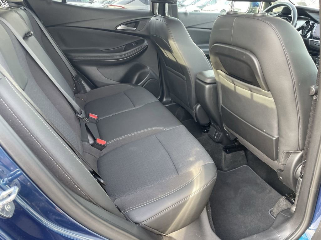 Used 2020 Buick Encore GX Select image 22