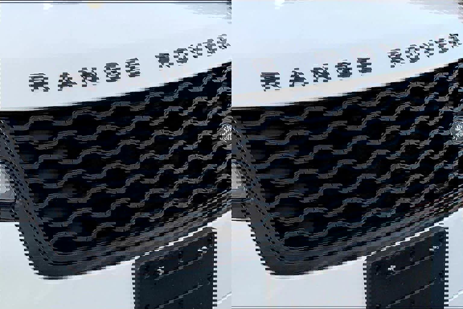 Used 2023 Land Rover Range Rover Velar R-Dynamic S image 27