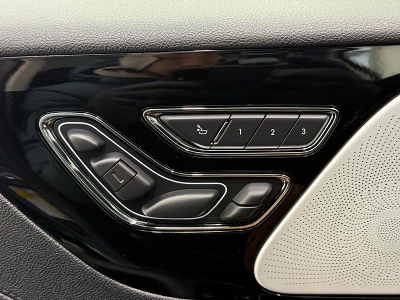 Used 2025 Lincoln Aviator Reserve w/ Equipment Group 201A image 15