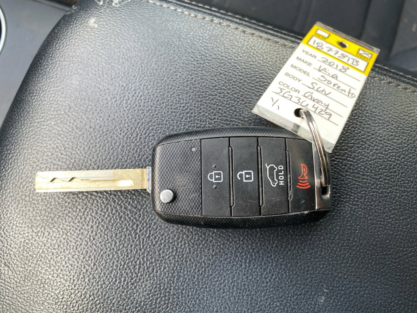 Used 2018 Kia Sorento LX image 33