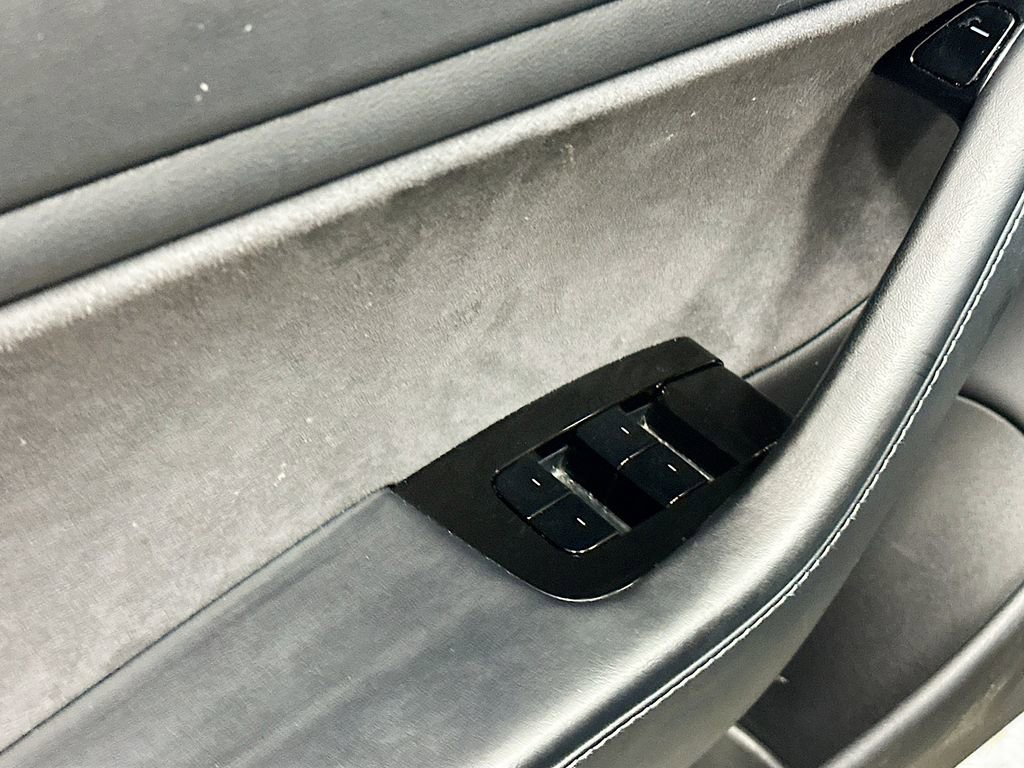 Used 2018 Tesla Model 3 Long Range image 18