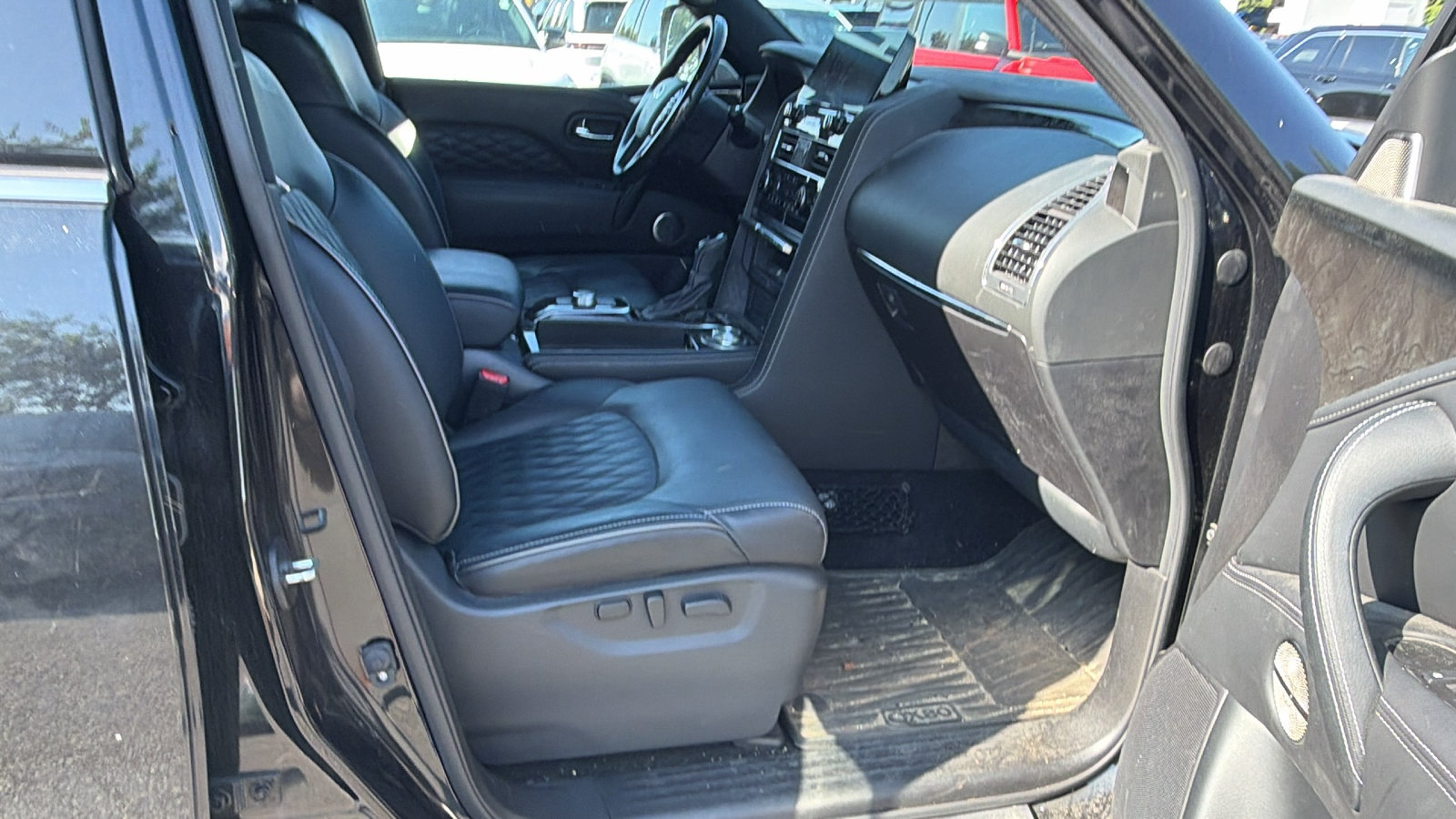 Used 2024 INFINITI QX80 Sensory AWD/4WD image 20