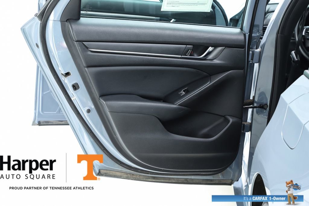 Used 2021 Honda Accord Sport image 17