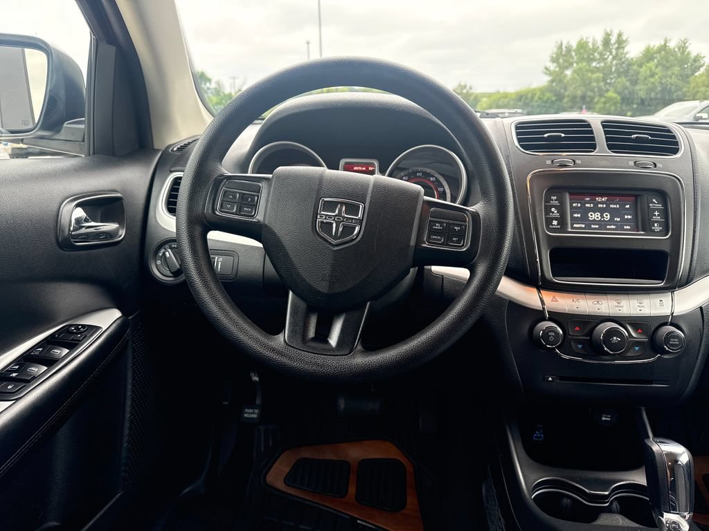 Used 2020 Dodge Journey SE w/ Blacktop Package FWD image 12