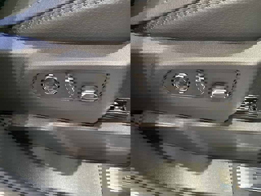 New 2026 GMC Sierra 1500 Denali image 13