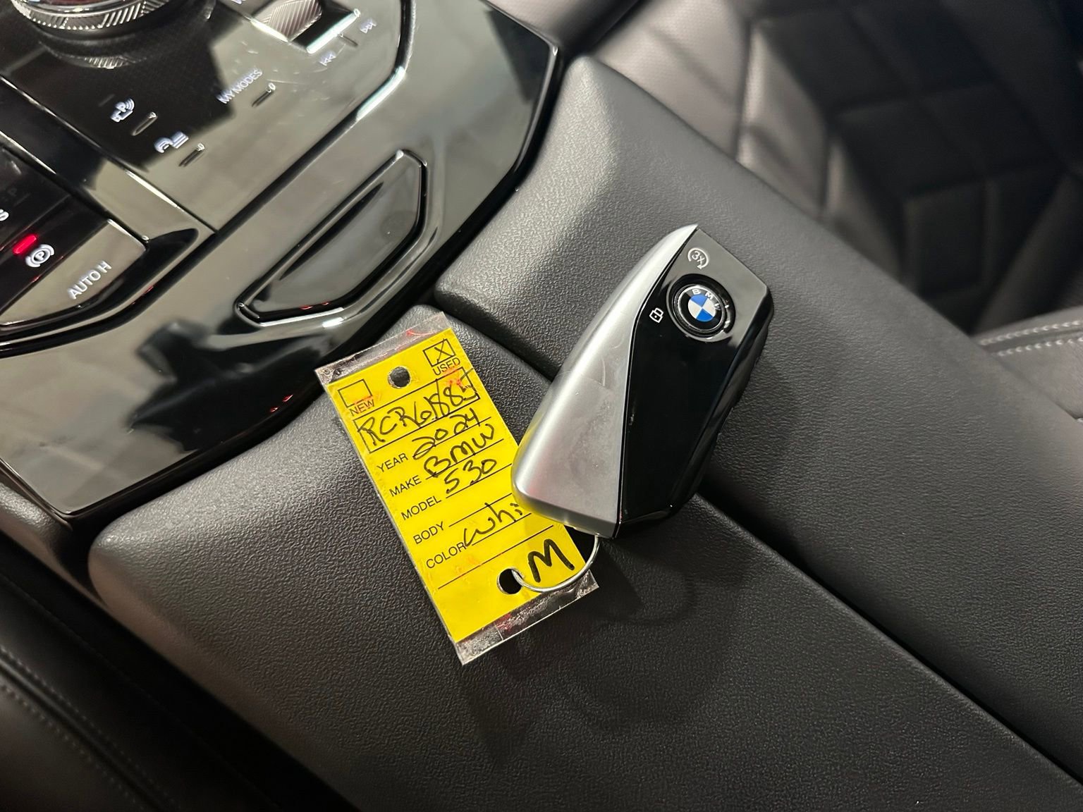 Used 2024 BMW 530i w/ Convenience Package RWD image 42
