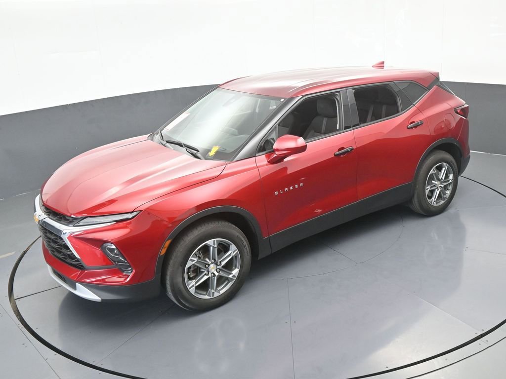 Used 2023 Chevrolet Blazer LT image 42