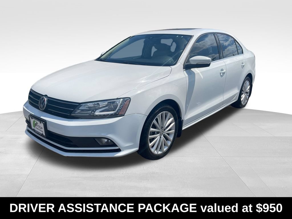 Used 2016 Volkswagen Jetta SEL w/ Lighting Package FWD image 4