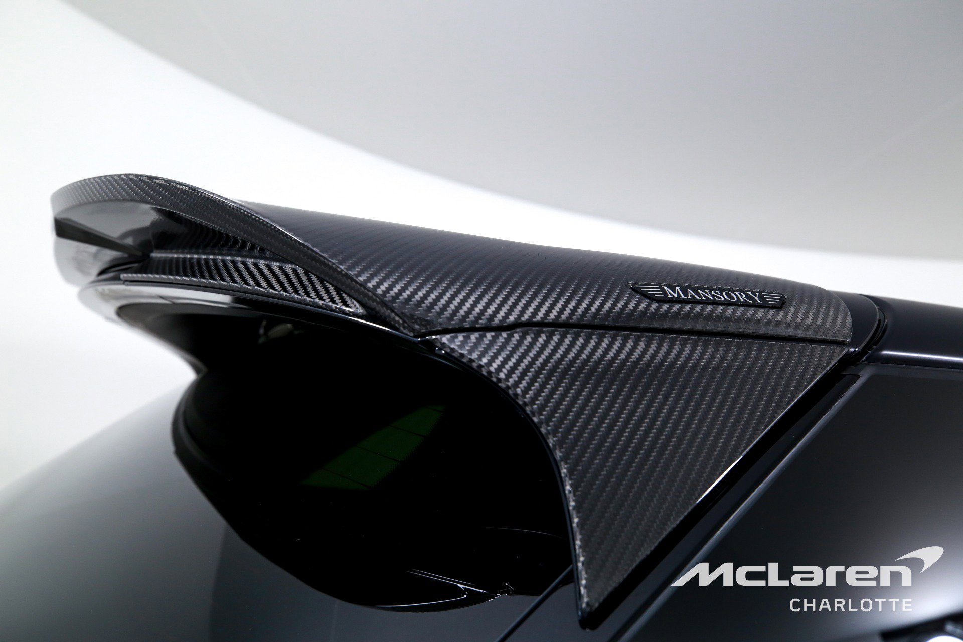 Used 2025 Land Rover Range Rover Sport SV Edition Two image 39