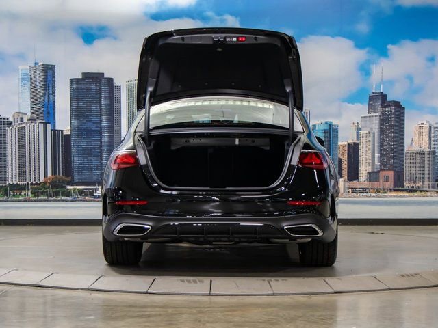 Used 2026 Mercedes-Benz E 450 4MATIC Sedan image 12