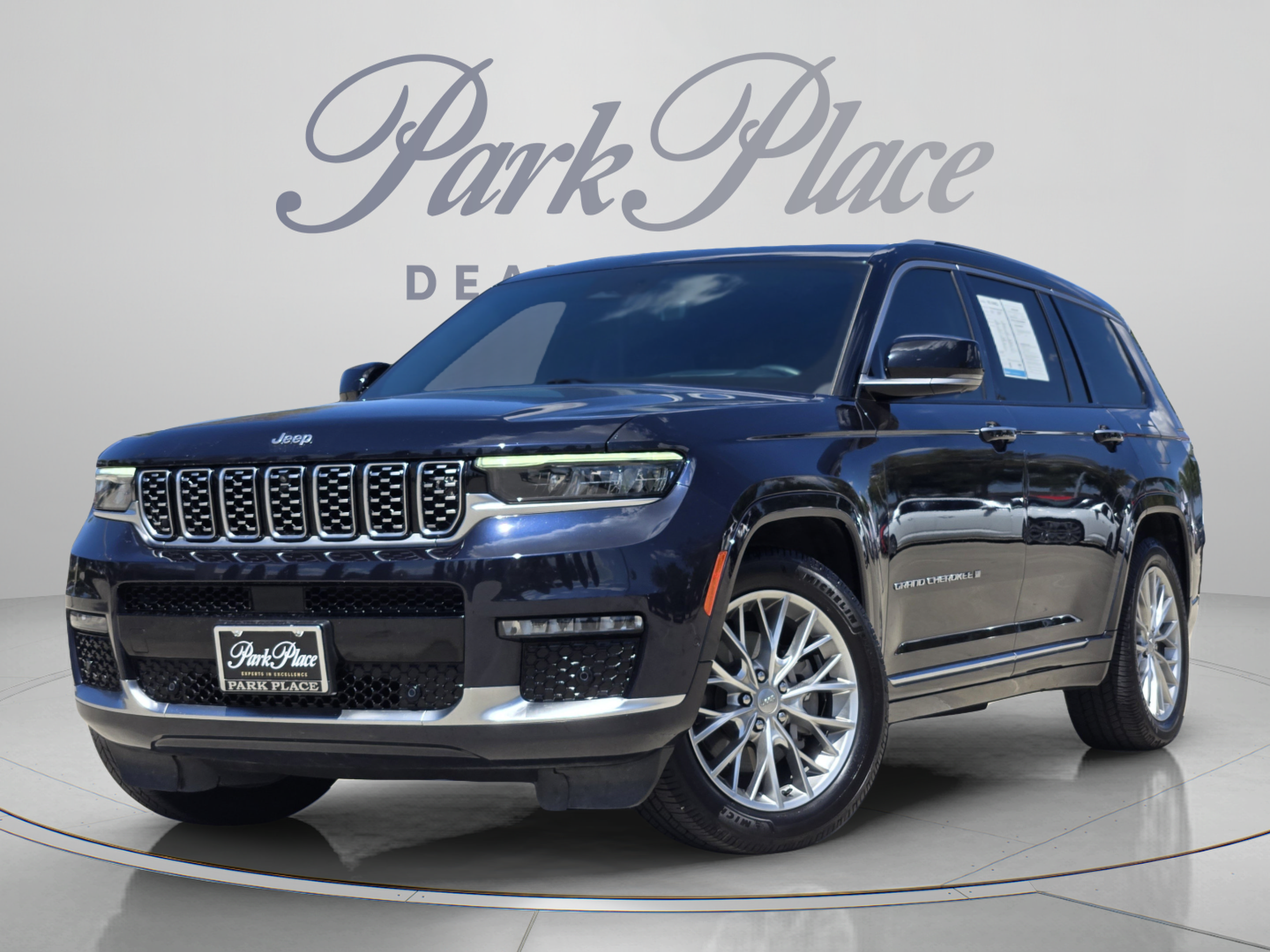 Used 2023 Jeep Grand Cherokee L Summit w/ Advanced Protech Group IV AWD/4WD image 1