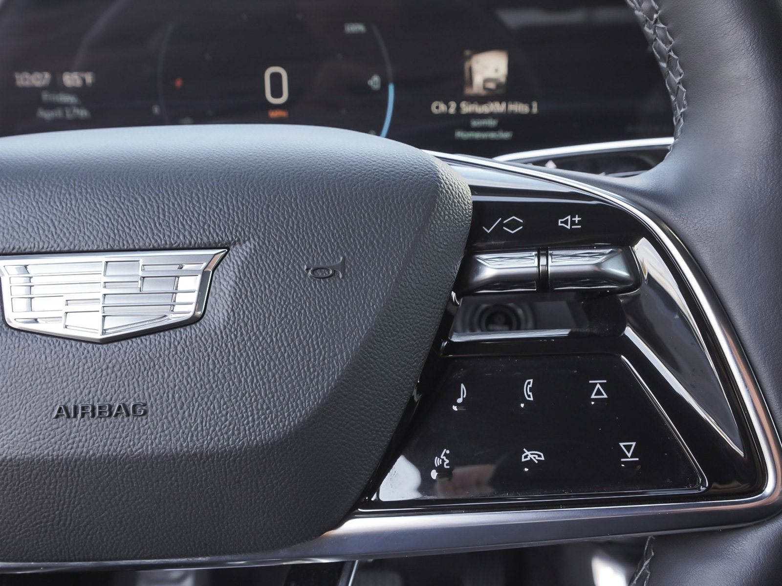 Used 2023 Cadillac Lyriq AWD image 18