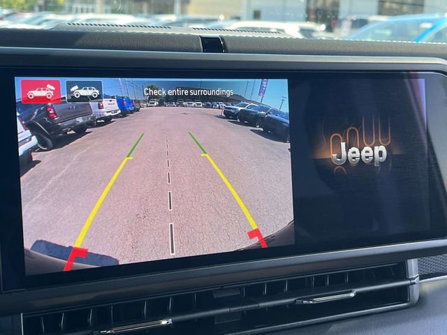 Used 2026 Jeep Wrangler Unlimited Rubicon AWD/4WD image 30