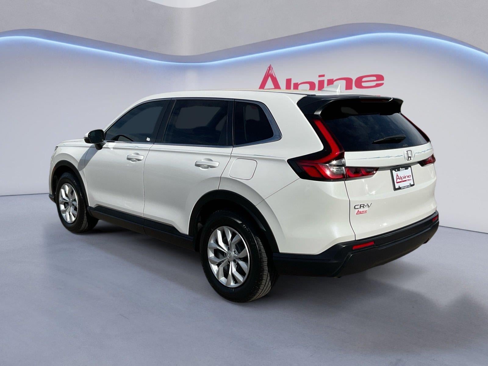 Used 2025 Honda CR-V LX image 3