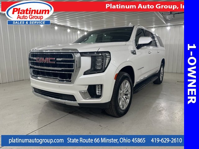 Used 2023 GMC Yukon XL SLT image 1