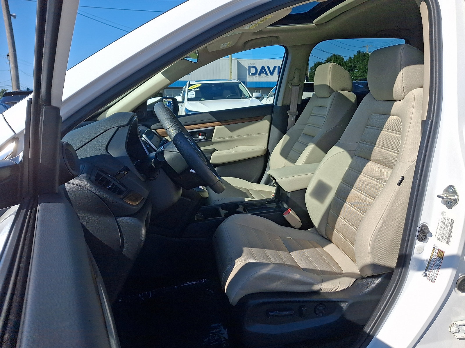 Used 2019 Honda CR-V EX image 13
