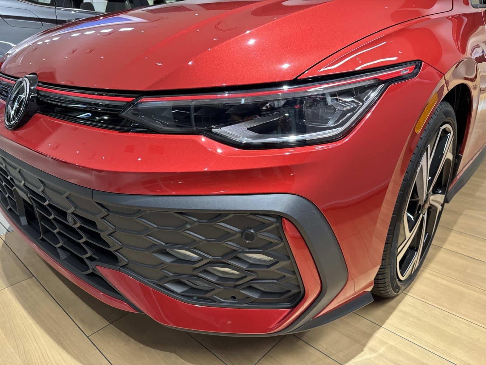 New 2026 Volkswagen GTI SE FWD image 7