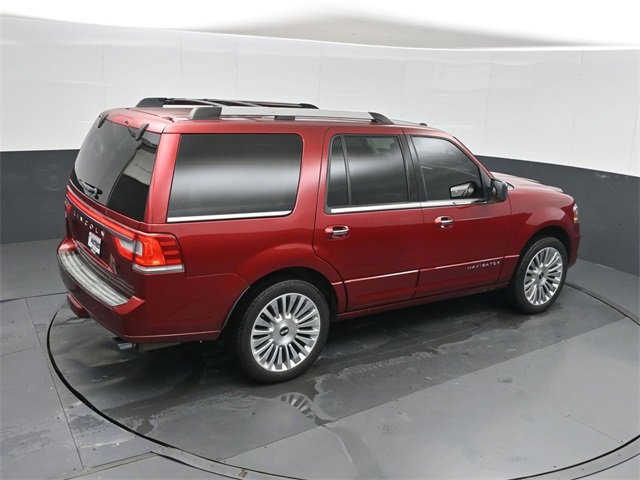 Used 2017 Lincoln Navigator Select image 33