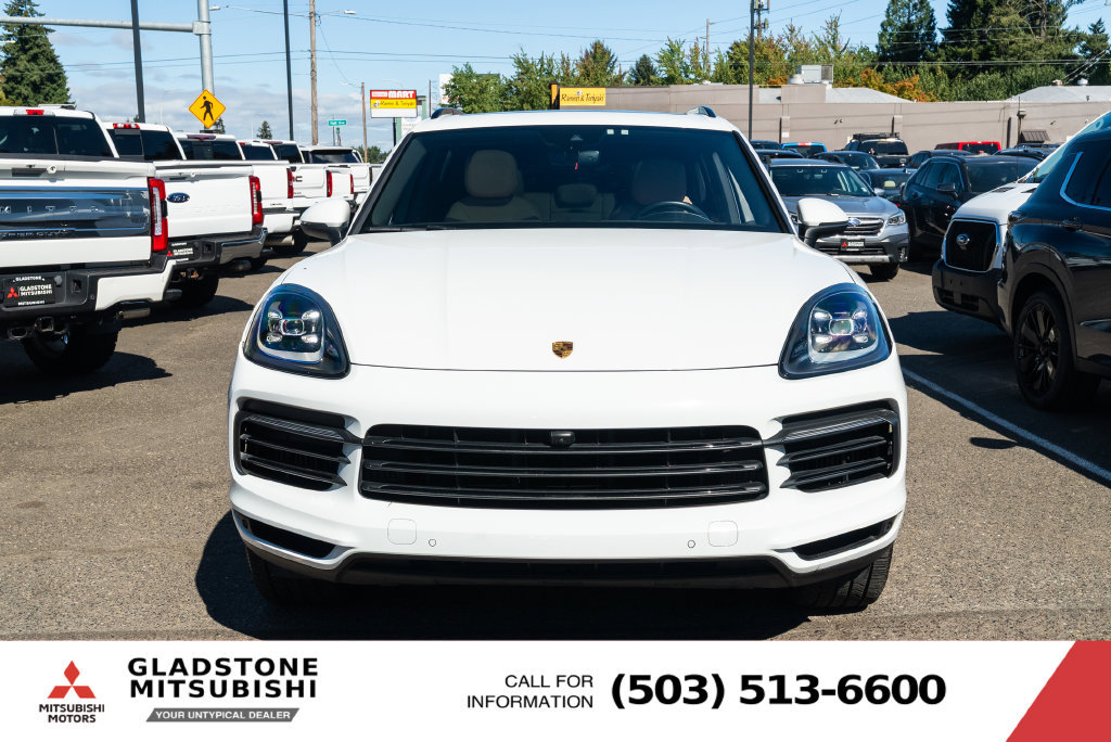 Used 2021 Porsche Cayenne AWD/4WD image 2