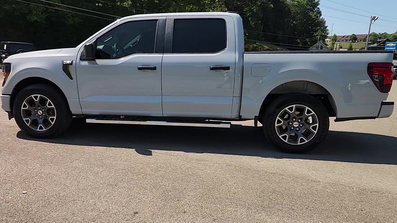 Used 2024 Ford F150 STX RWD image 3