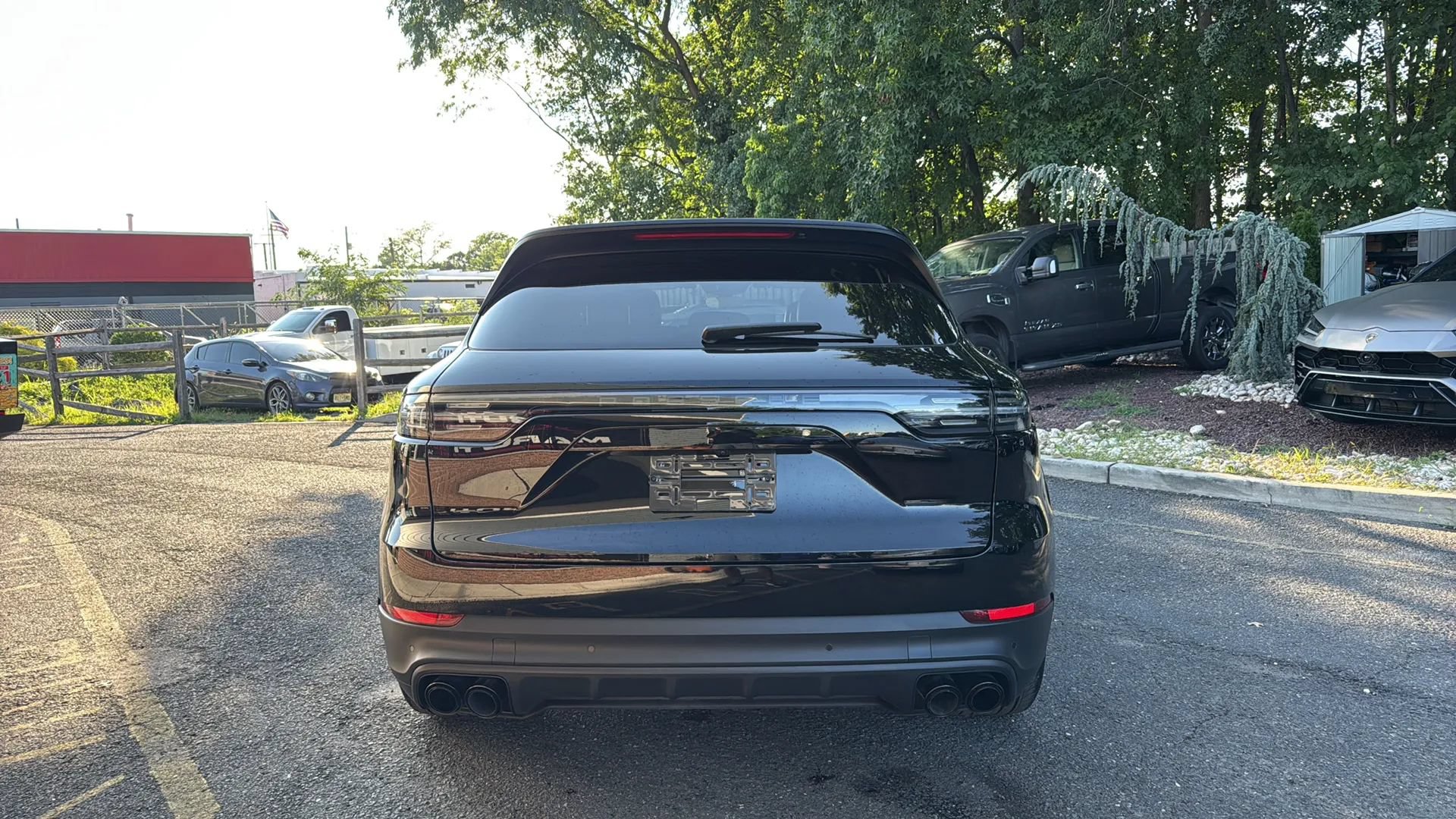 Used 2023 Porsche Cayenne Platinum Edition AWD/4WD image 6