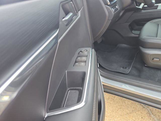 New 2026 GMC Acadia Elevation w/ Black Edition FWD image 11