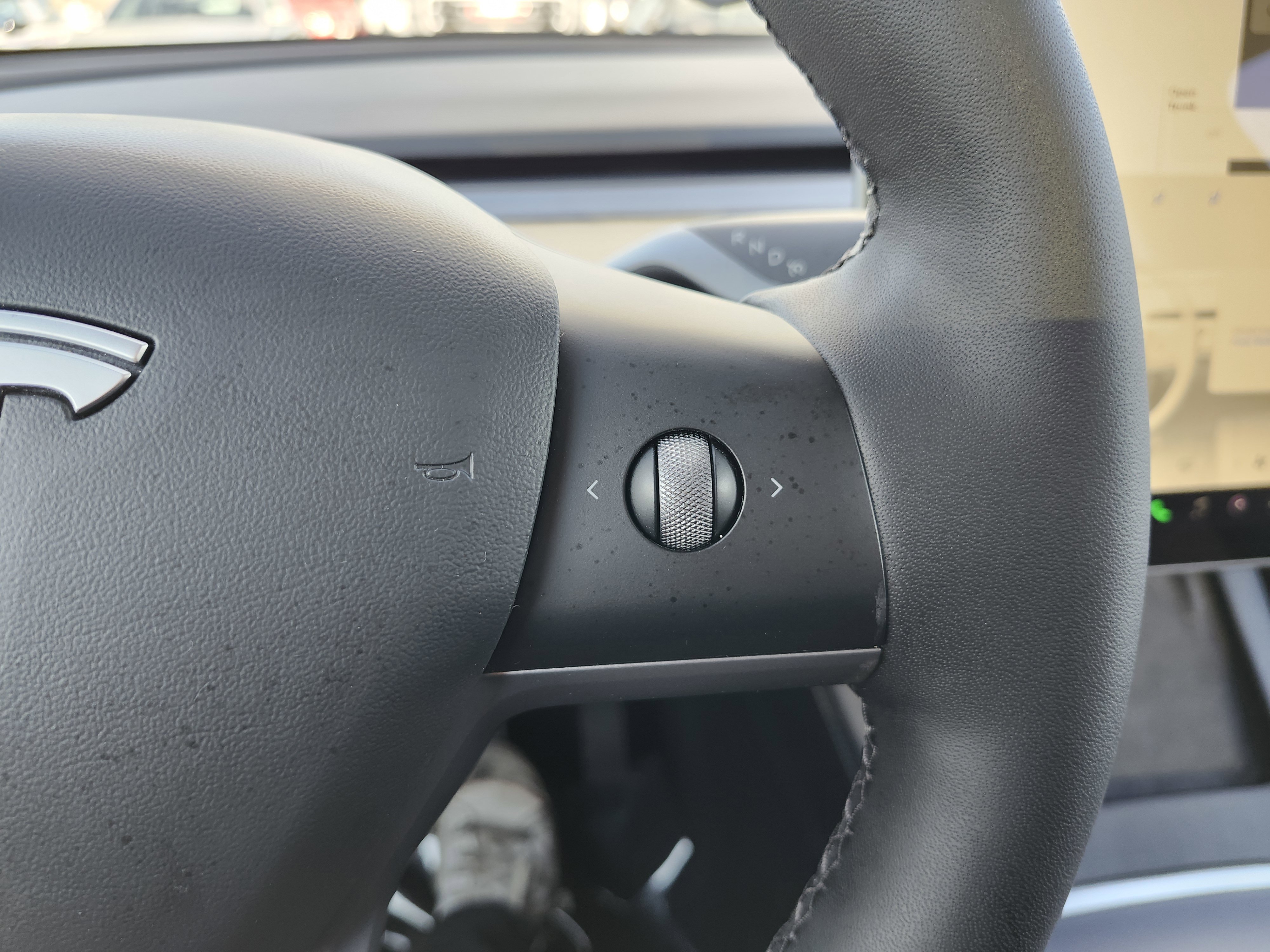 Used 2021 Tesla Model Y Long Range AWD/4WD image 33
