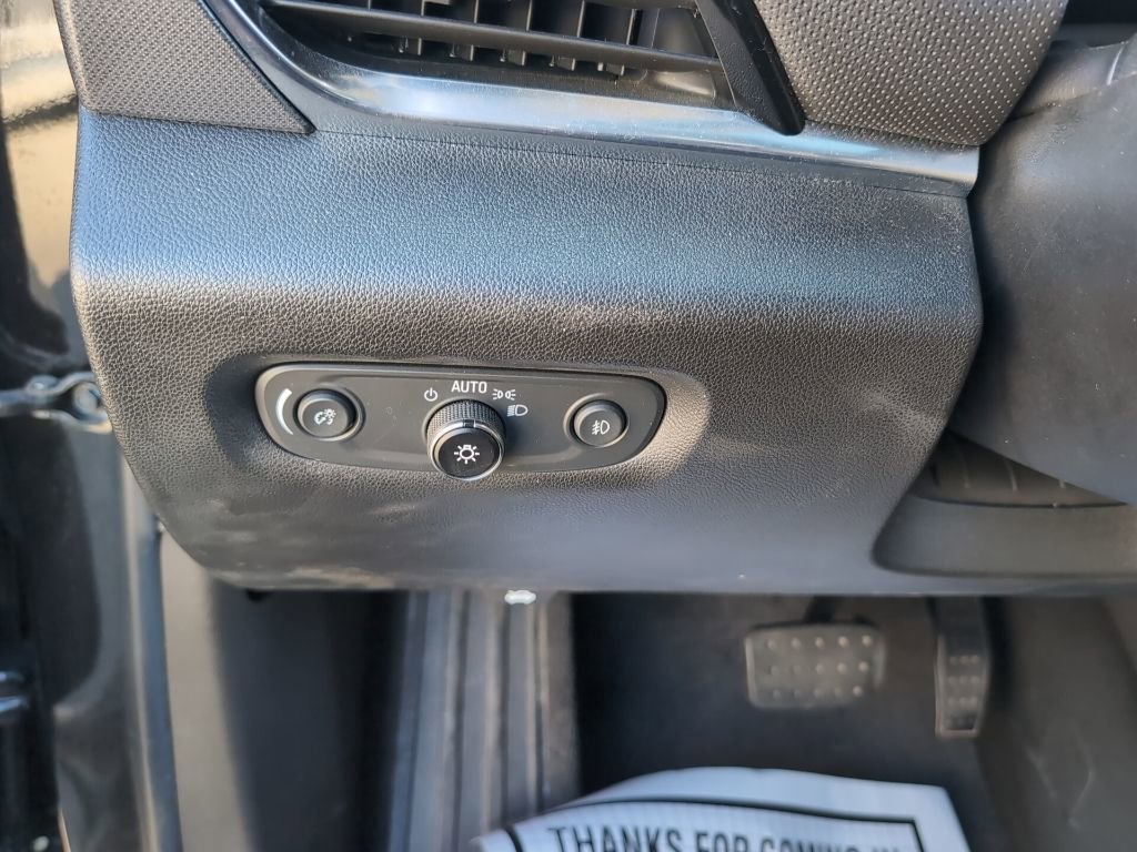 Used 2020 Chevrolet Traverse Premier w/ Redline Edition image 23