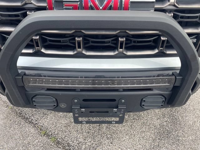 Used 2026 GMC Canyon AT4X w/ Off-Road Front Bumper Package AWD/4WD image 10