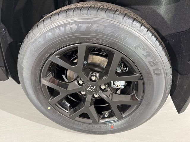 New 2025 Toyota RAV4 XLE image 7