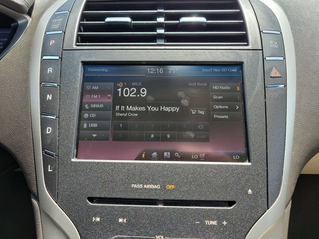 Used 2016 Lincoln MKZ Hybrid w/ Equipment Group 600A Reserve FWD image 29