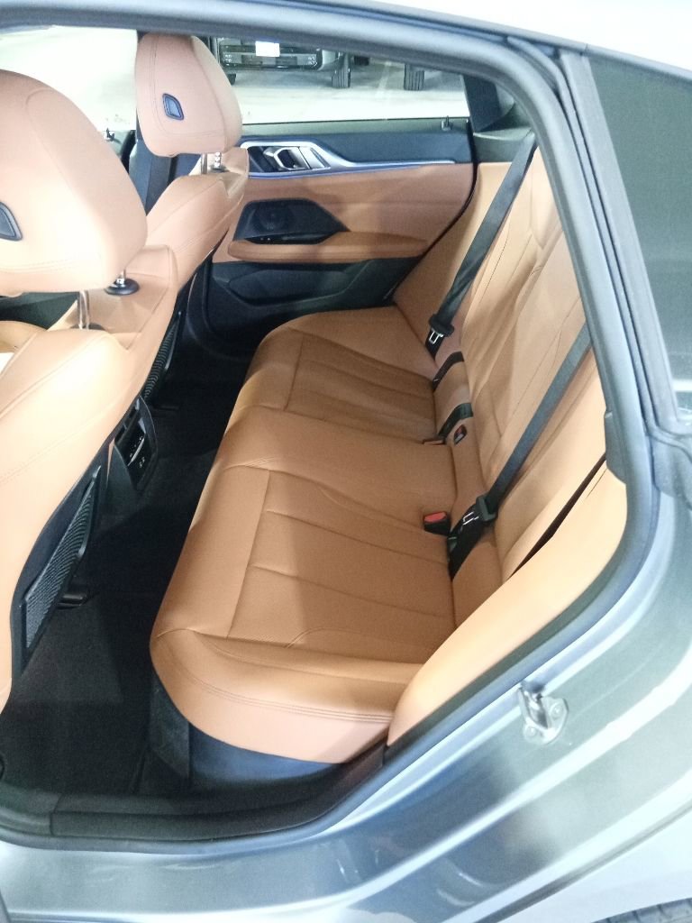 Used 2023 BMW i4 eDrive40 w/ Premium Package RWD image 10