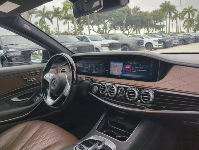Used 2018 Mercedes-Benz S 560 4MATIC Sedan image 23