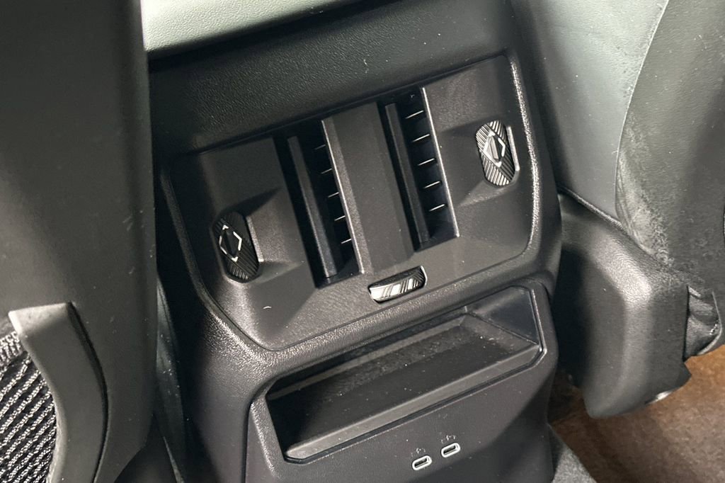 Used 2025 BMW X3 M50 image 11