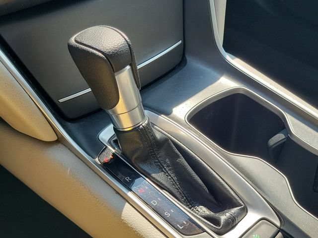 Used 2018 Honda Accord LX image 17