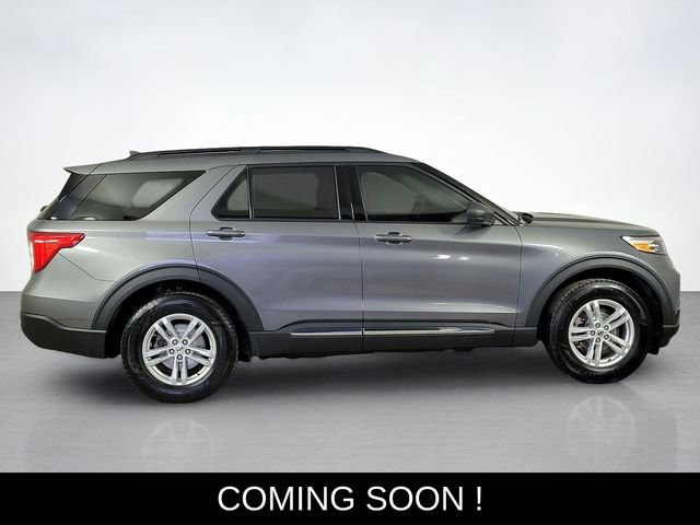 Used 2021 Ford Explorer XLT w/ Equipment Group 202A image 2
