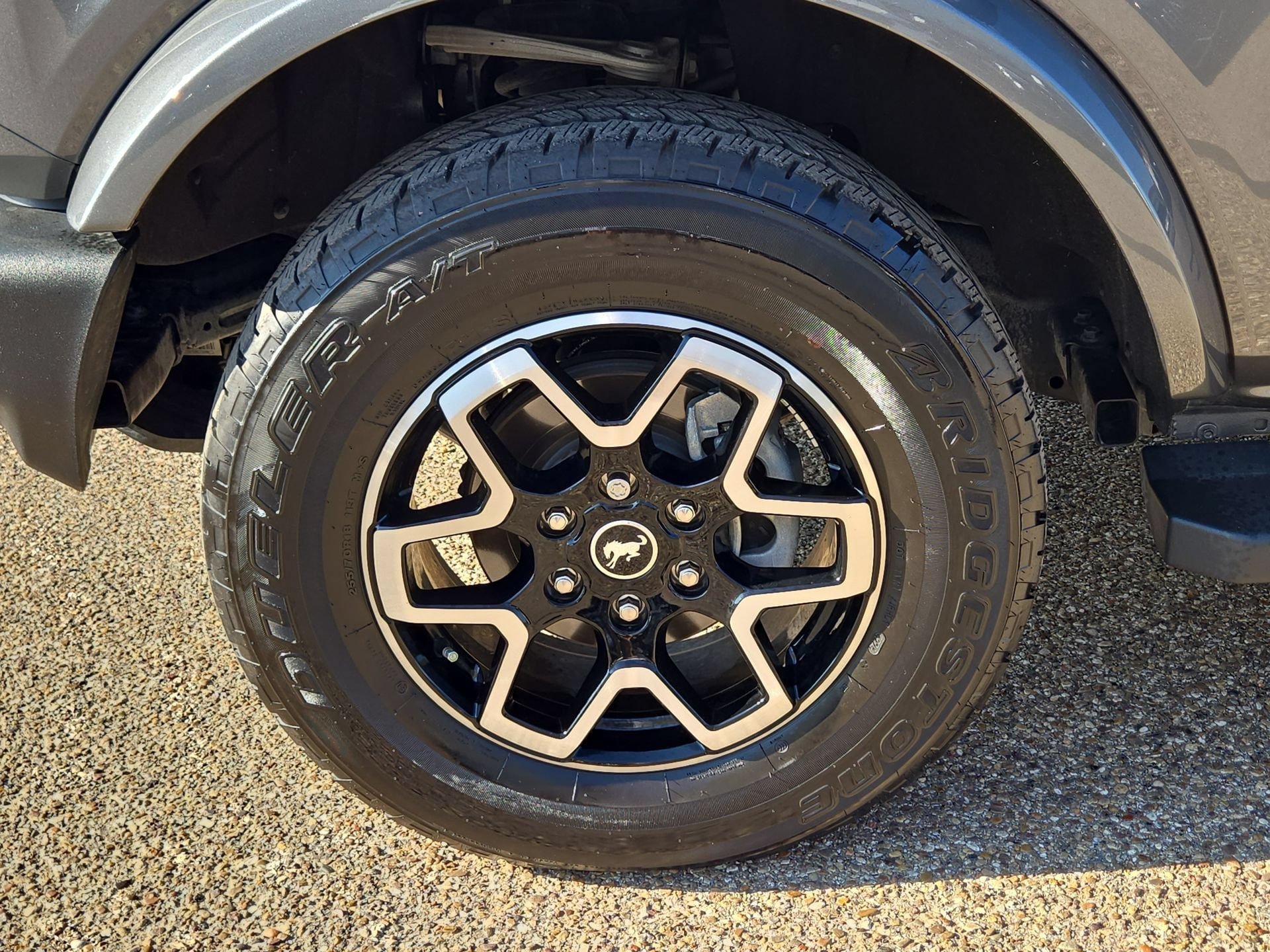 Used 2024 Ford Bronco Outer Banks AWD/4WD image 11