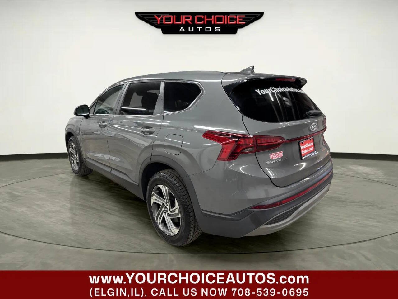 Used 2021 Hyundai Santa Fe SE FWD image 3