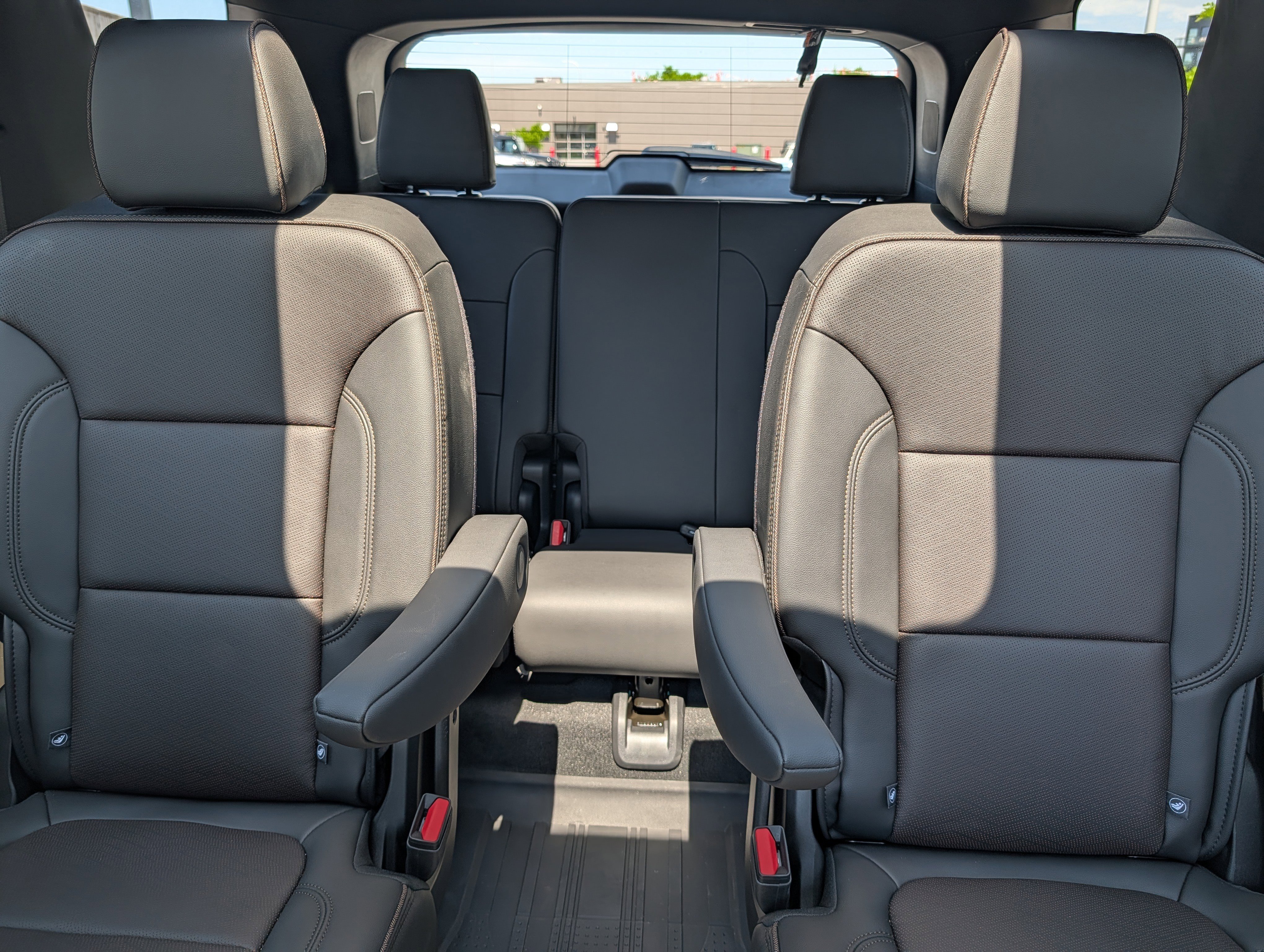 Used 2023 Chevrolet Traverse High Country w/ LPO, Floor Liner Package AWD/4WD image 13