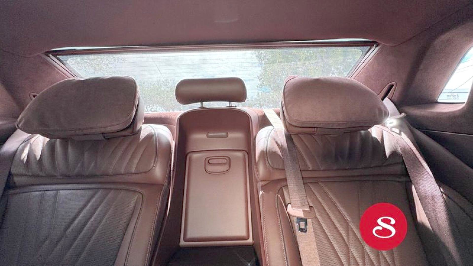 Used 2025 Genesis G90 3.5T image 12