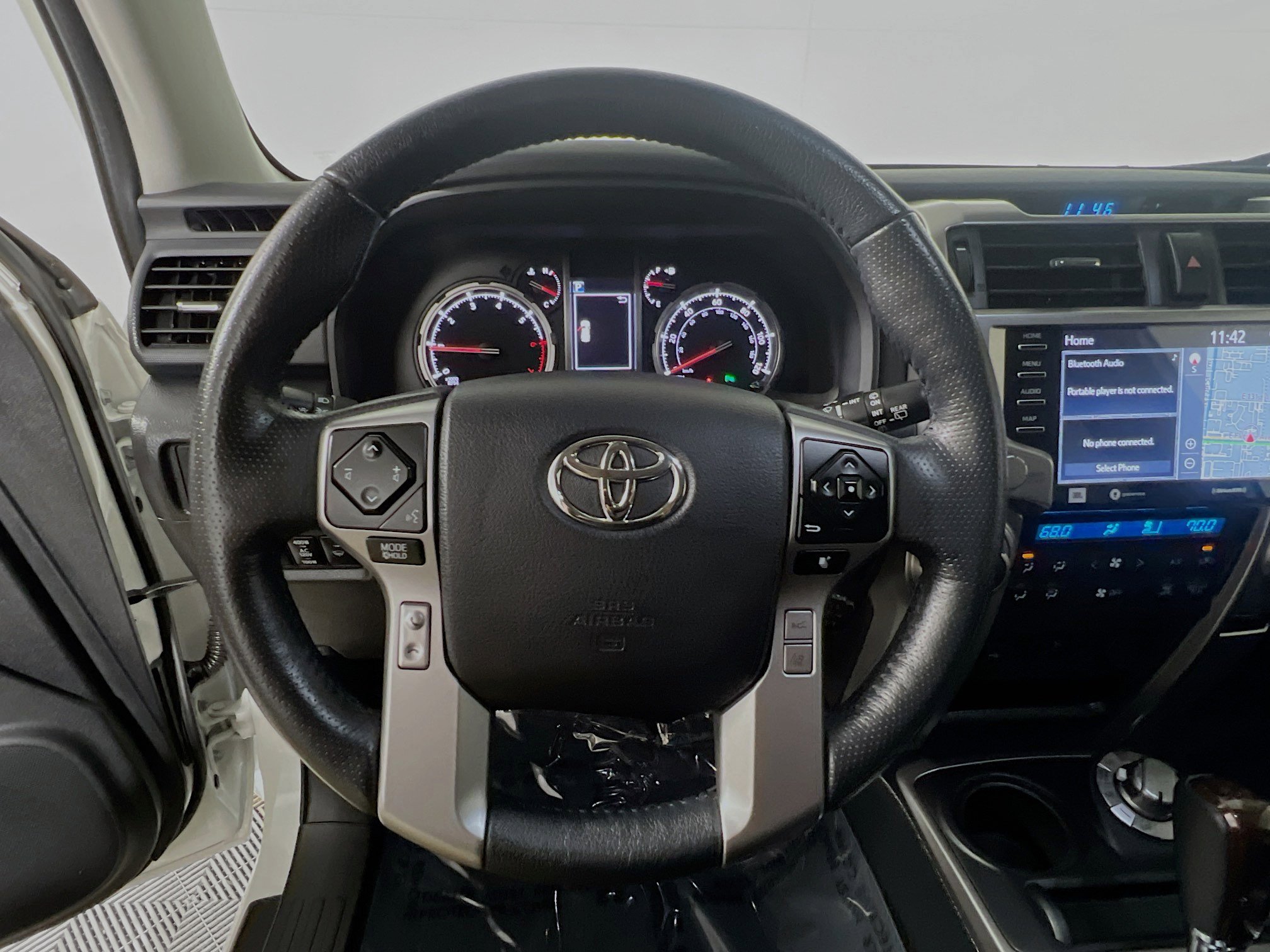 Used 2023 Toyota 4Runner Limited image 18