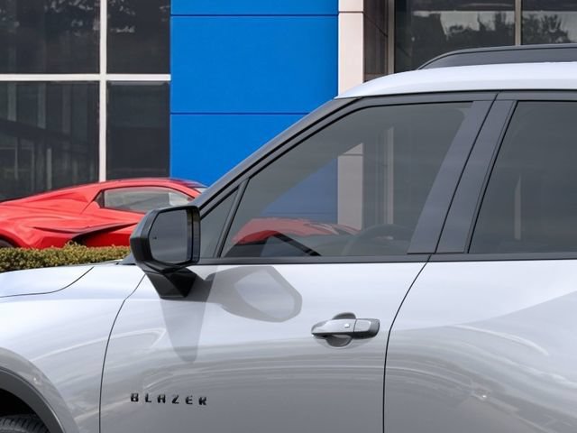 New 2026 Chevrolet Blazer LT w/ Convenience Package FWD image 12