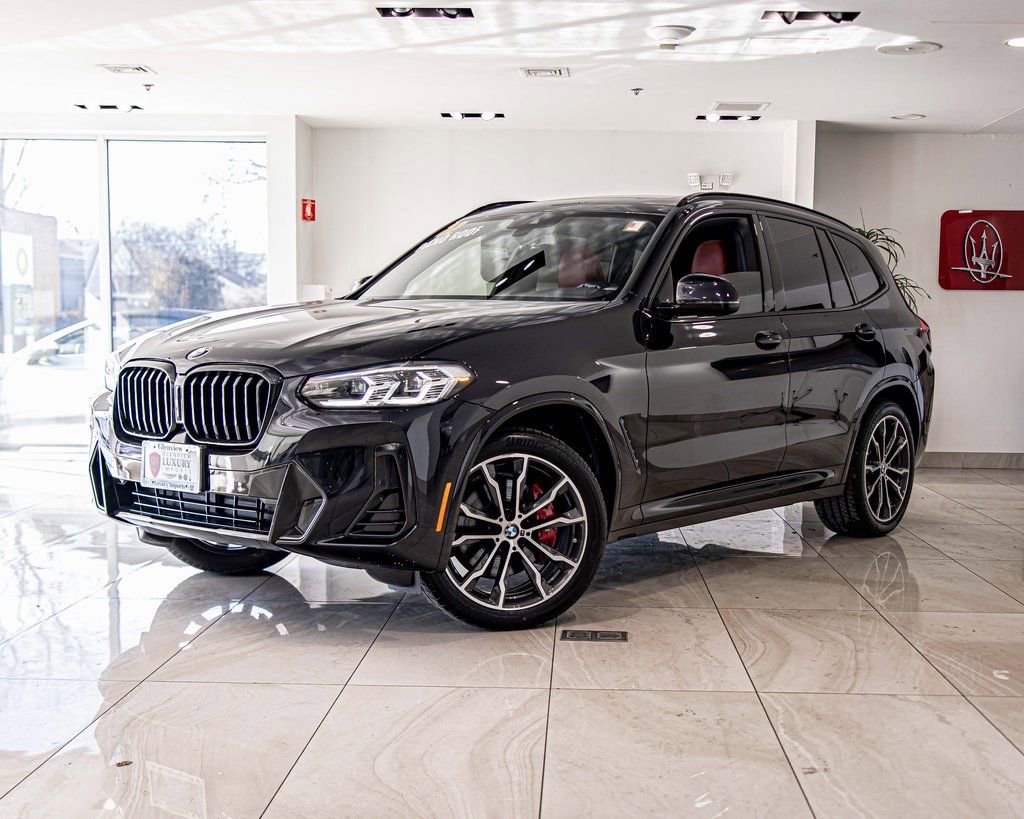Used 2022 BMW X3 xDrive30i image 2